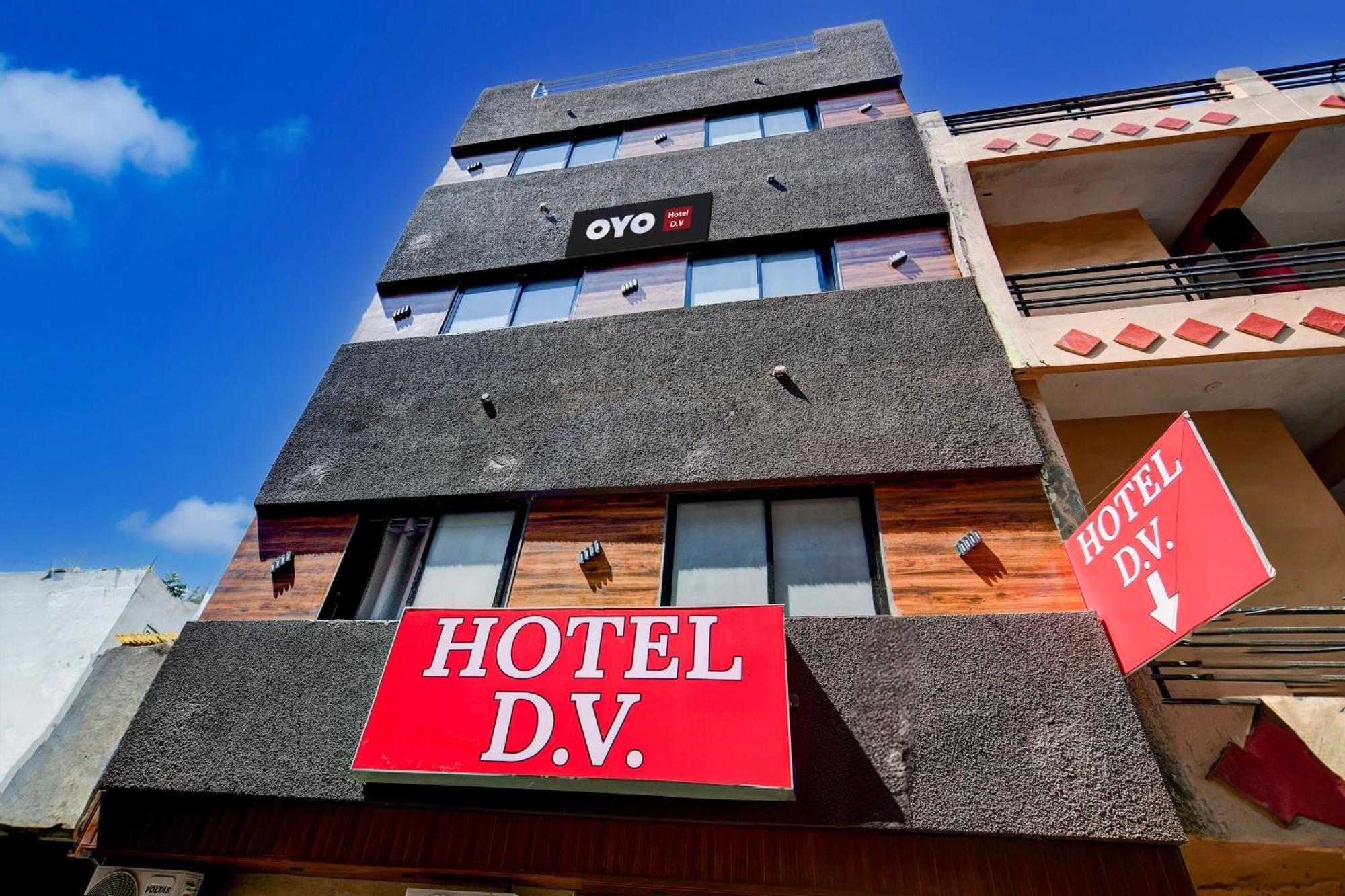 Super Hotel O D.V Near Medanta Hospital Індаур Екстер'єр фото